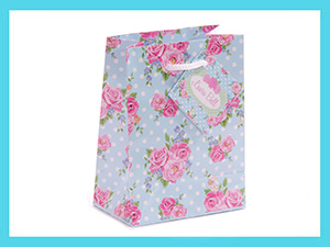 GIFT WRAPPING